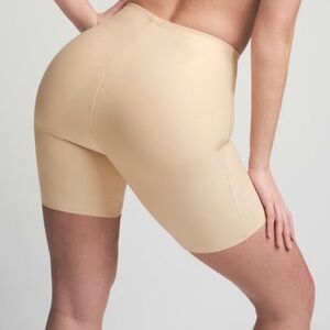 SKIMS BUTT ENHANCING PADDED SHORT
